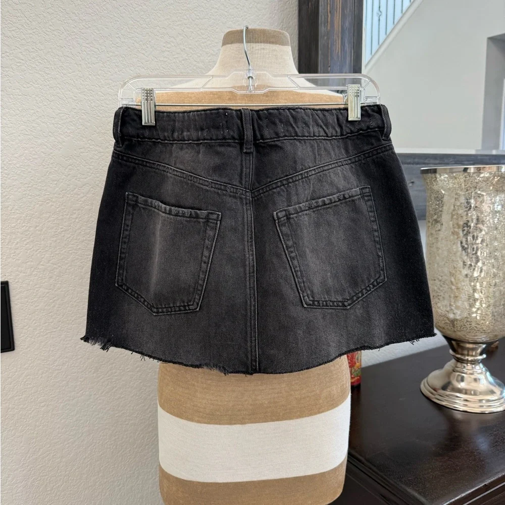 Garage clothing black denim mini skirt M